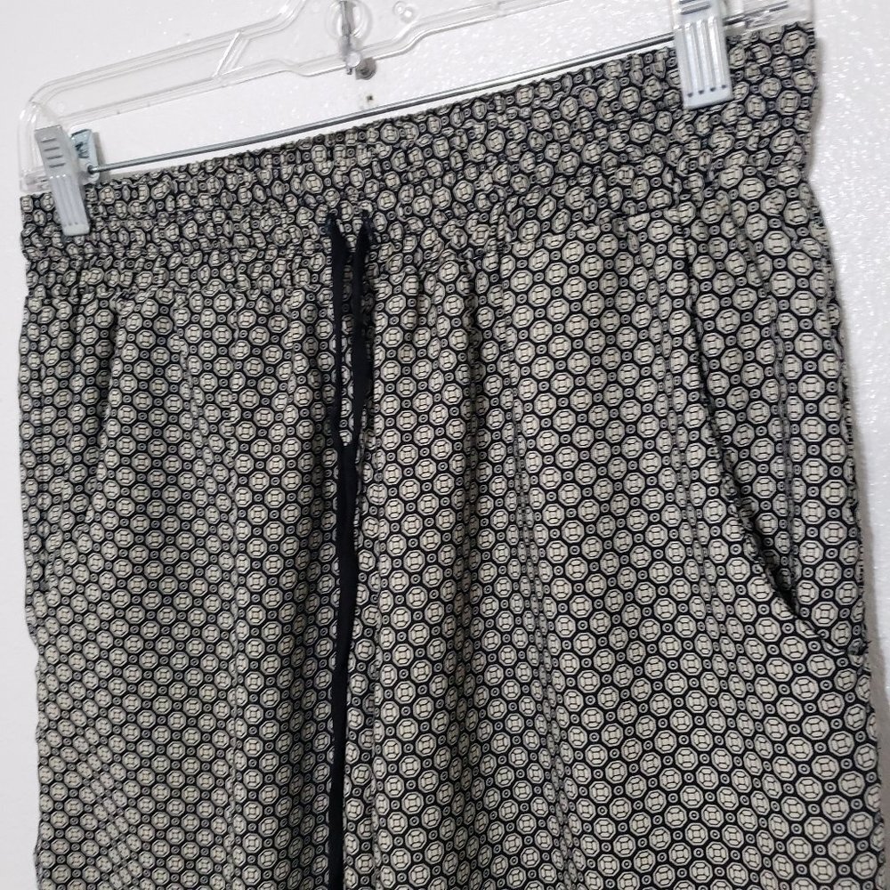 Mind Code Pant - Picture 2 of 8